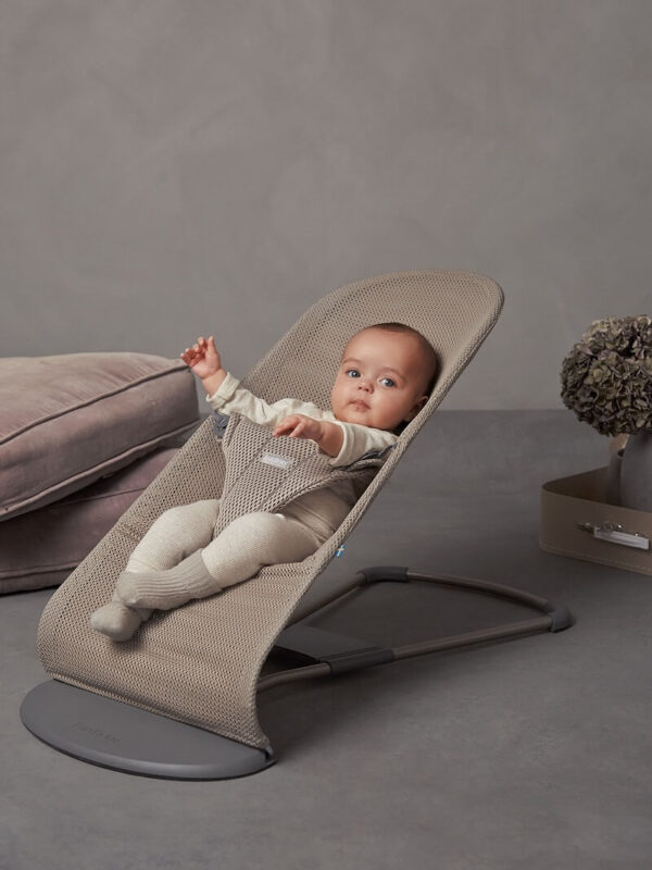 babybjorn-bouncer-bliss-greige-mesh-001