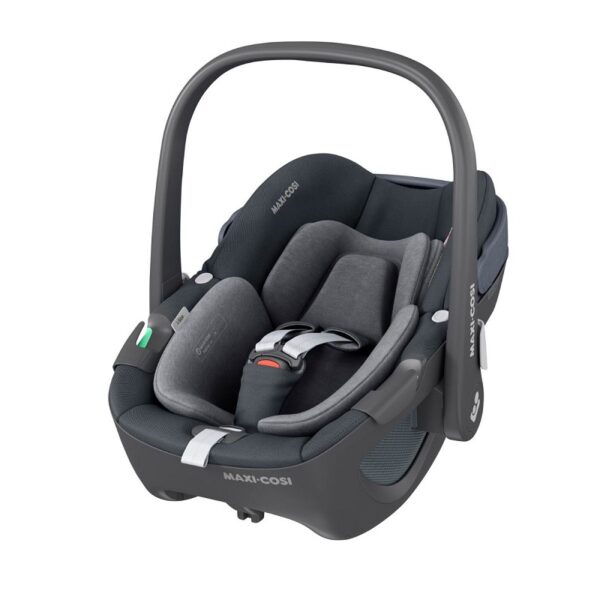 maxi-cosi-pebble-360-turvahall-essential-graphite.jpg