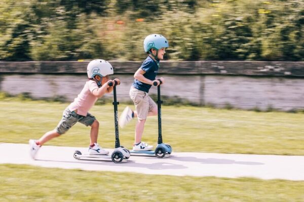 scoot-and-ride-highwaykick-3