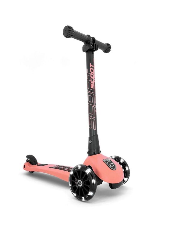 scoot-and-ride-highwaykick-3-toukeratas-peach-1