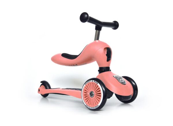 scoot-and-ride-highwaykick1-peach-tasakaaluratas-lastele-scaled-1