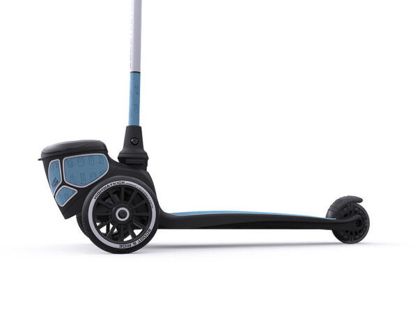 scoot-and-ride-toukeratas-highwaykick-2-lifestyle-reflective-steel-1