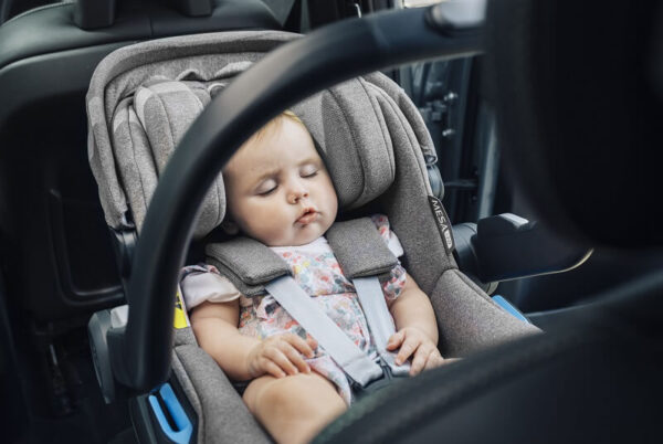 uppababy-mesa-i-size-turvahall-jordan-5