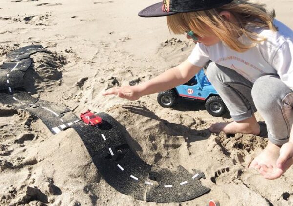 waytoplay-summer-on-the-beach-2_1024x1024@2x