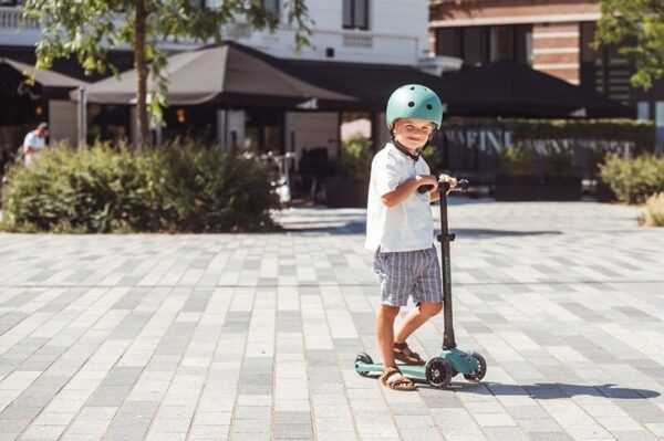 Scoot-and-Ride-tõukeratas-Highwaykick3-LED-forest