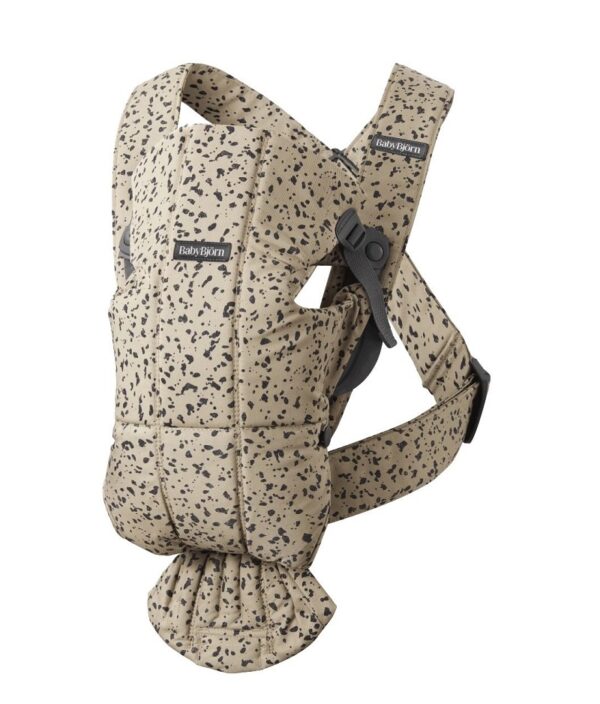 babybjorn_mini_kandekott_beige-dark_grey_woven_021038