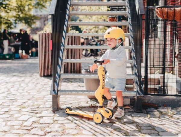 scoot-and-ride-highwaykick-1-lemon-toukeratas