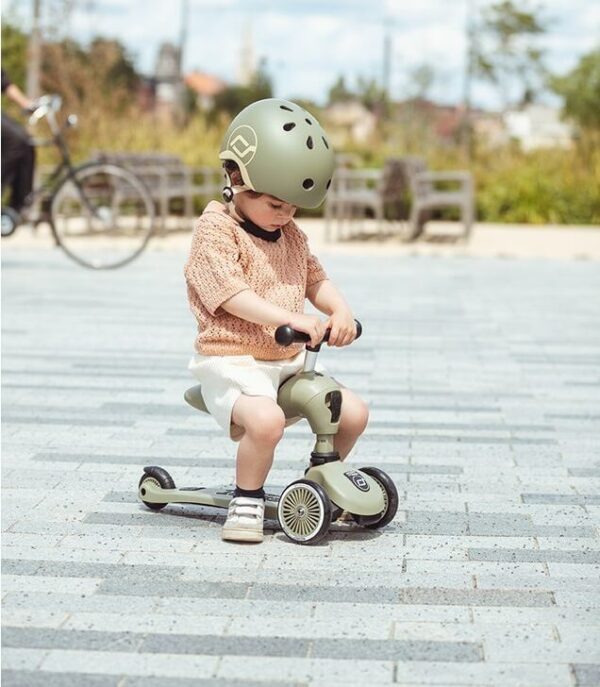 ScootandRide-ratas-Highwaykick-1-olive
