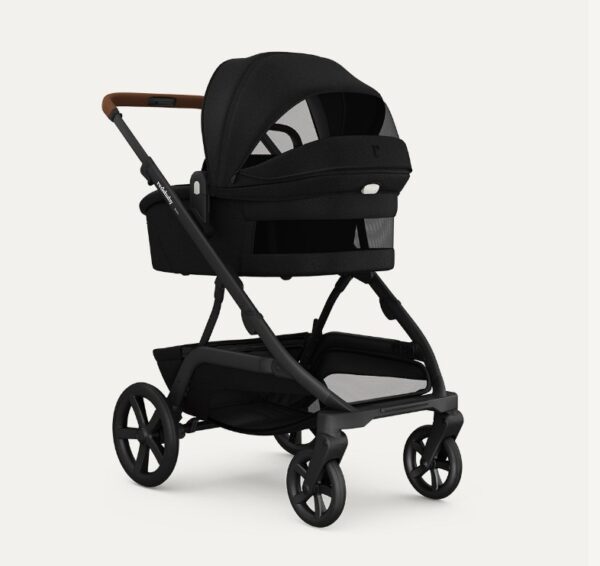 redsbaby-nuvo-bassinet-ventilation