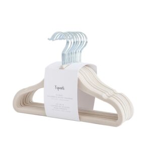 velvet-riidepuud-beige